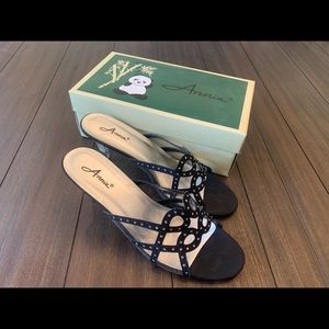 NWT Women’s 12W Heel by Annie
